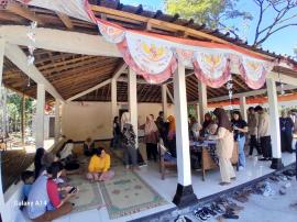 KEGIATAN SCRENNING KESEHATAN DI PADUKUHAN NGROMBO 1 DARI UPT PUSKESMAS  KARANGMOJO 1
